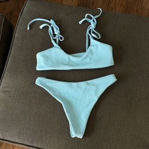 💋Host’s Pick💋 Shoulder Tie Baby Blue Bikini